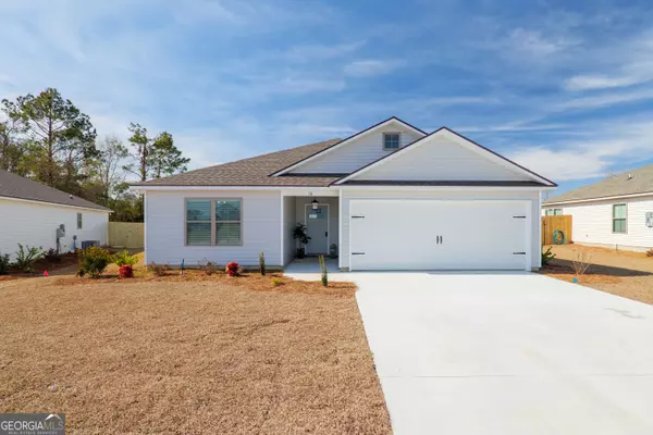16 Red Oak ST, Ray City, GA 31645