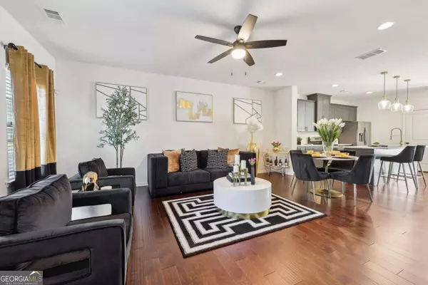 Atlanta, GA 30331,871 Ambient WAY SW