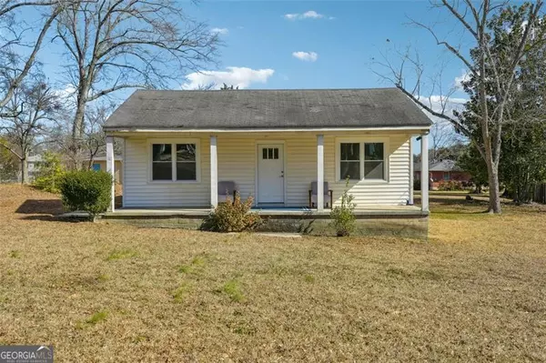 1111 Park CIR NW, Conyers, GA 30012