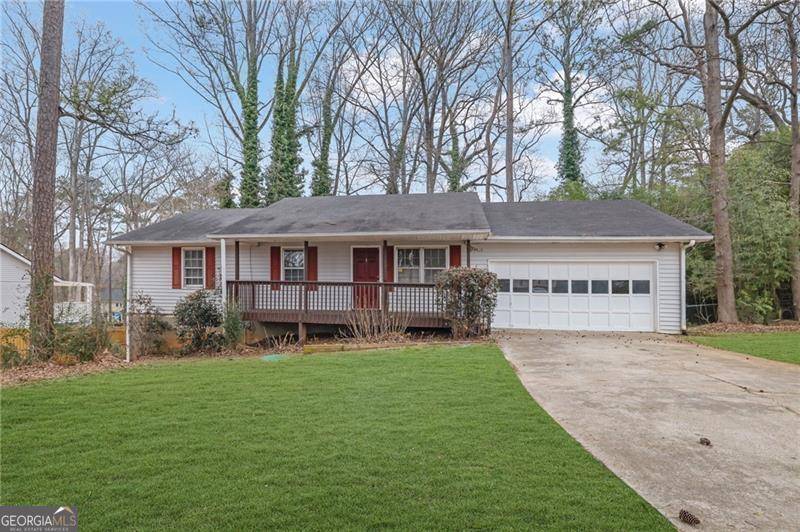 4179 White RD, Snellville, GA 30039