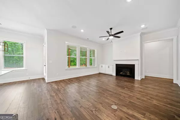 Ellijay, GA 30540,214 Summit View LN
