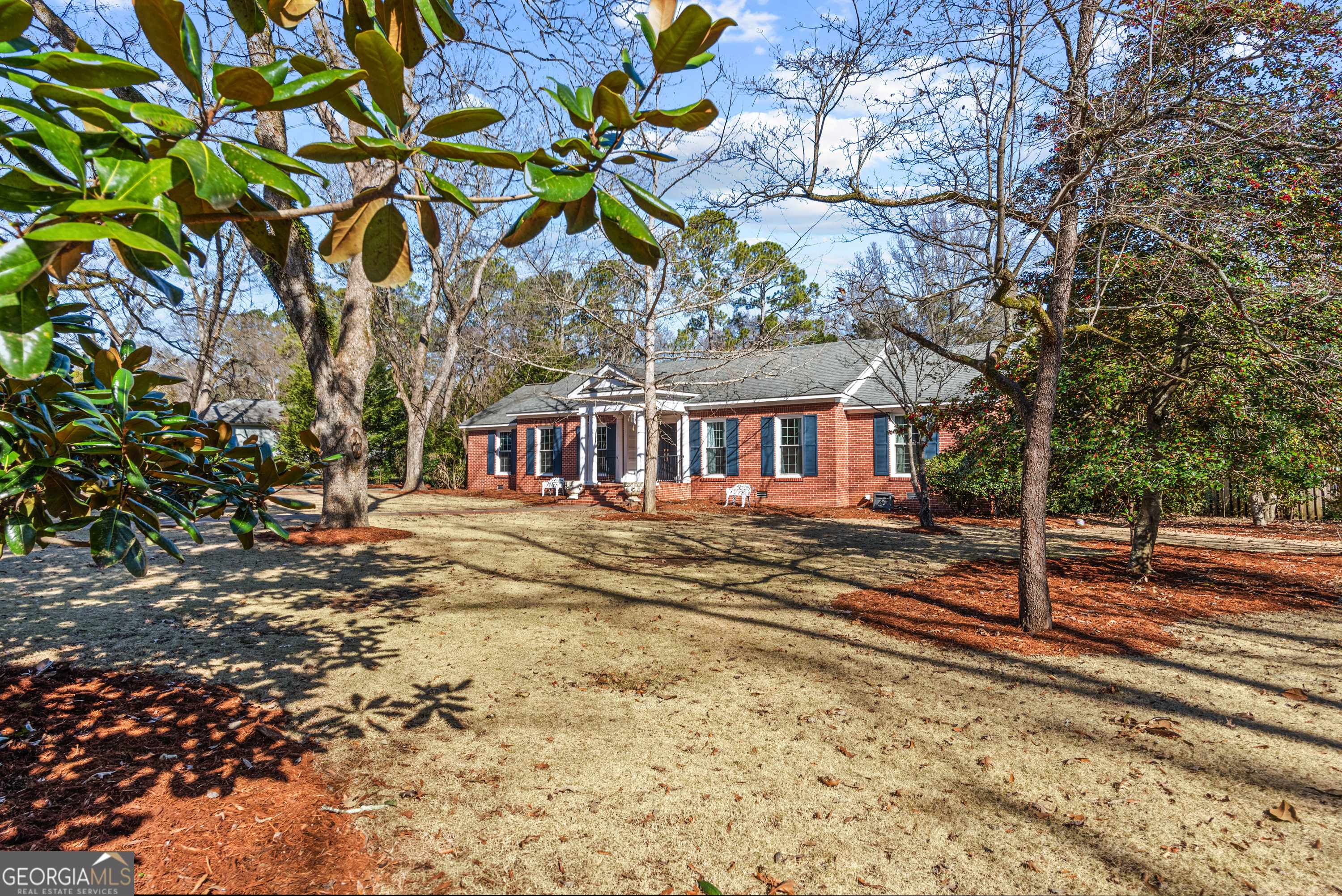 Madison, GA 30650,979 Lakeview DR