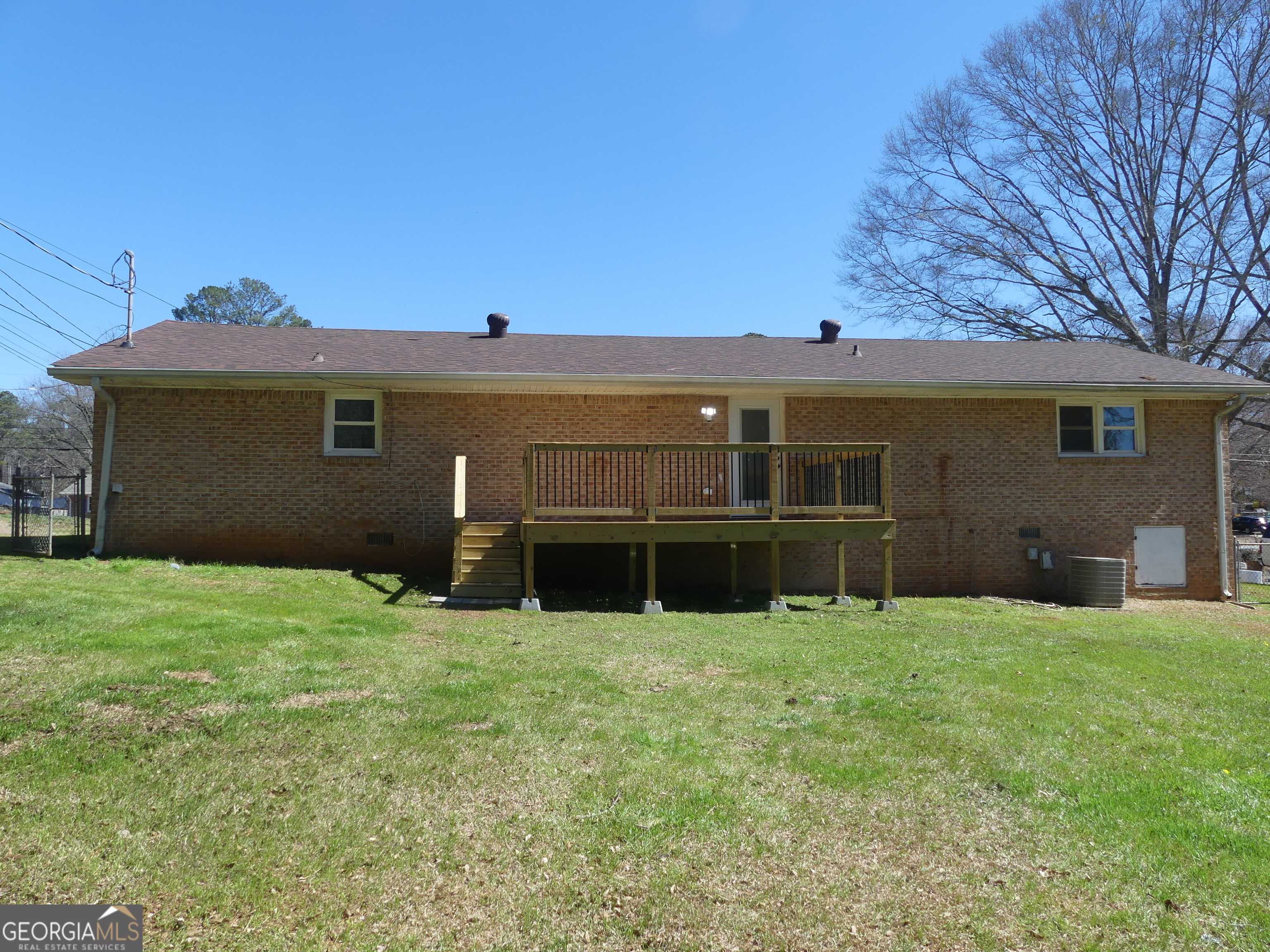 Newnan, GA 30263,17 Foster DR