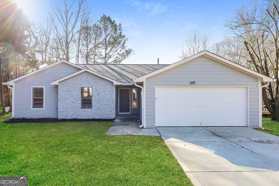 1287 Lynx, Hampton, GA 30228