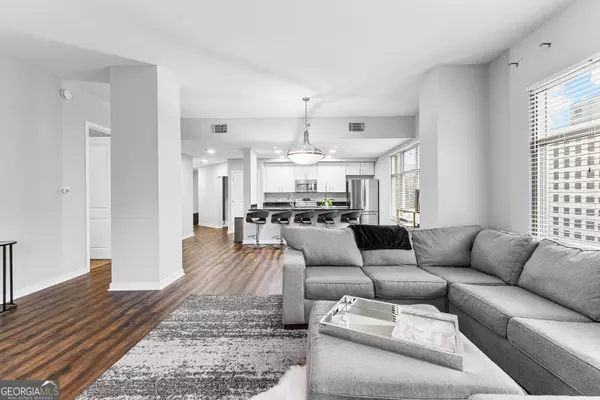 Atlanta, GA 30308,565 Peachtree ST NE #804