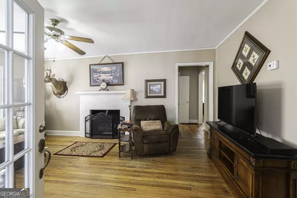Stone Mountain, GA 30083,5154 Central DR