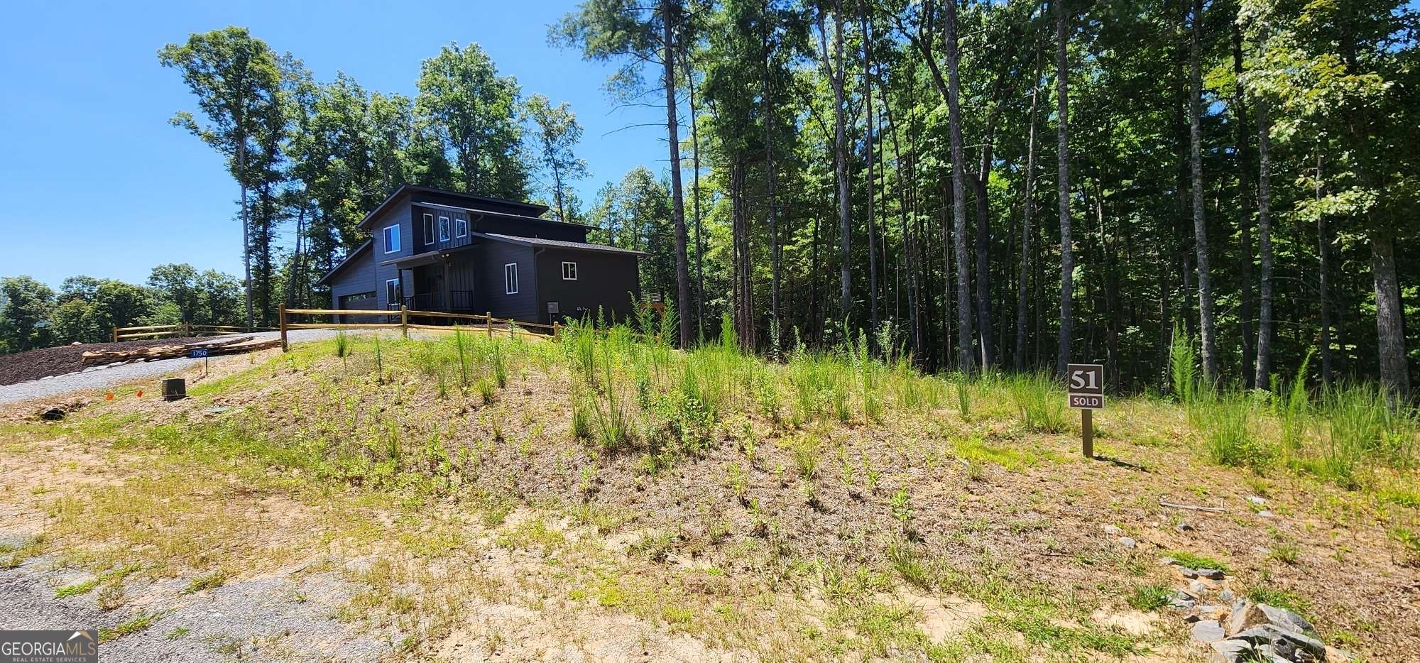 Morganton, GA 30560,51 Ridge DR