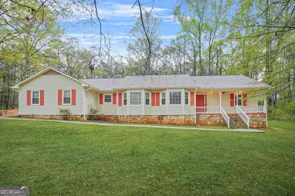 125 Bridget DR, Hampton, GA 30228