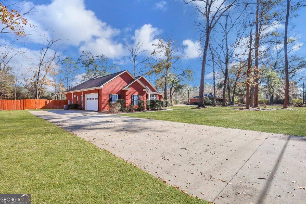 Hinesville, GA 31313,830 Bradwell ST