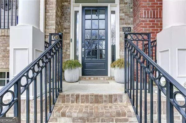 Sandy Springs, GA 30328,5964 Reddington WAY