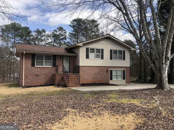 526 Lois, Winder, GA 30680