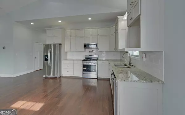 Mount Airy, GA 30563,288 Towerview CIR