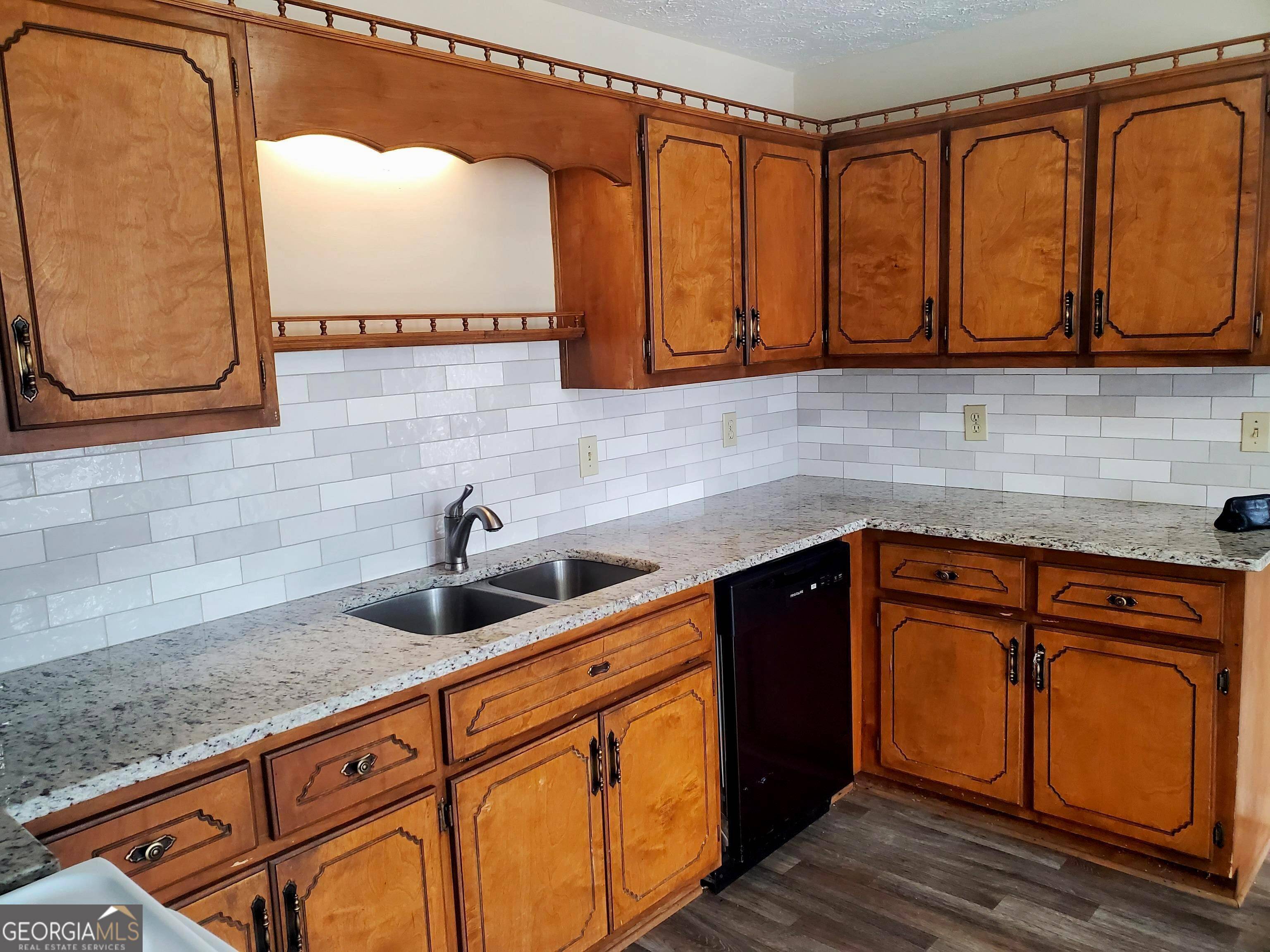 Covington, GA 30016,130 Willow Shoals DR