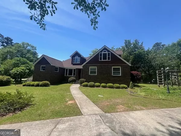 Milledgeville, GA 31061,146 E Lakeview DR NE