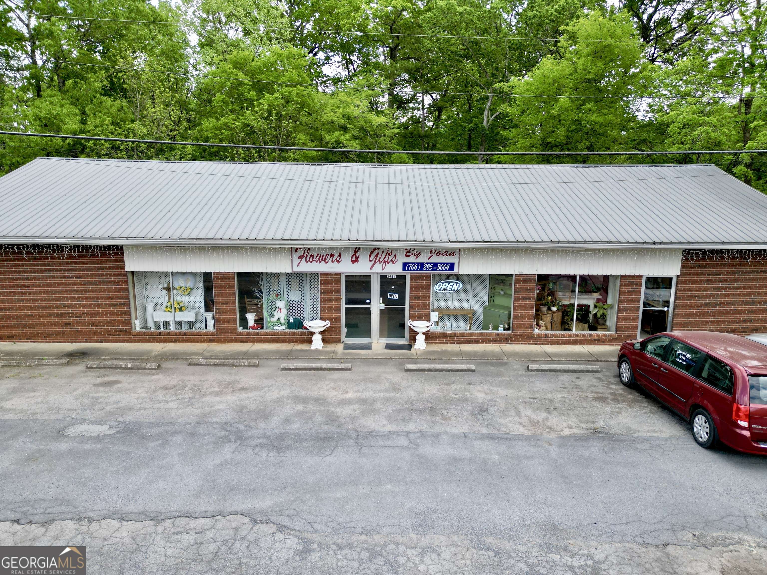 3964 Martha Berry HWY, Rome, GA 30165