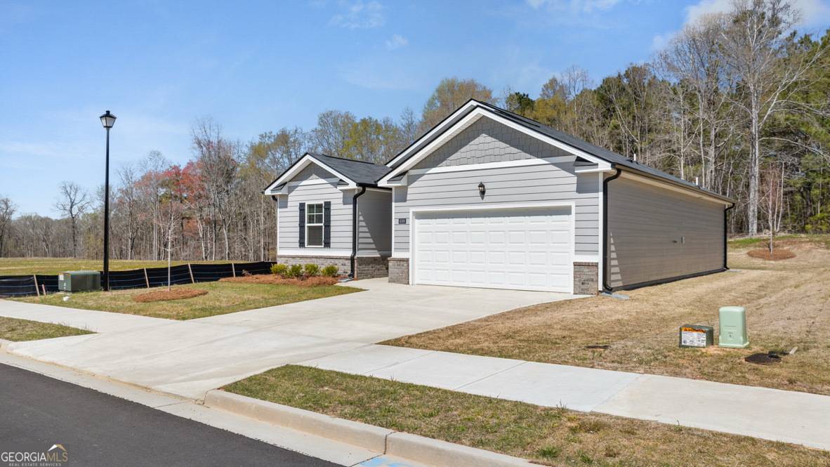Lithonia, GA 30058,8592 Secretariat DR