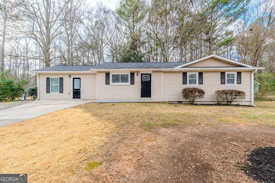 8673 Chestnut, Lithia Springs, GA 30122