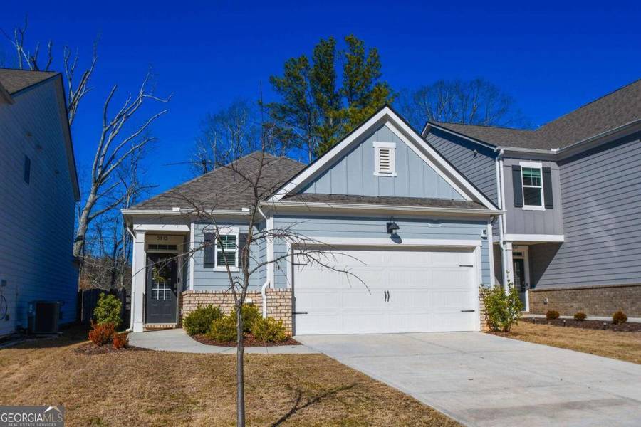 5913 Hoot Owl LN, Flowery Branch, GA 30542