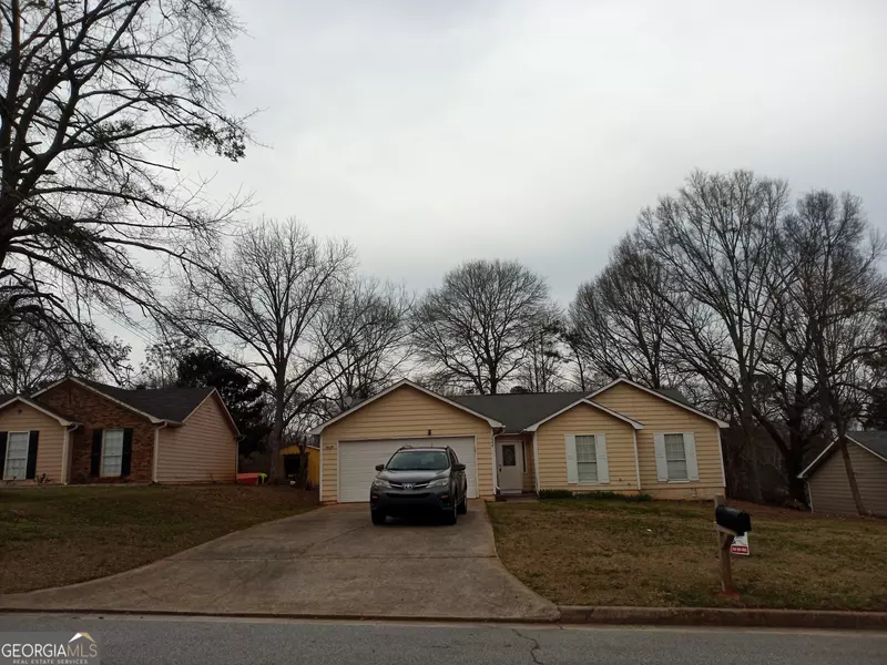 3668 Paddington TRL, Rex, GA 30273