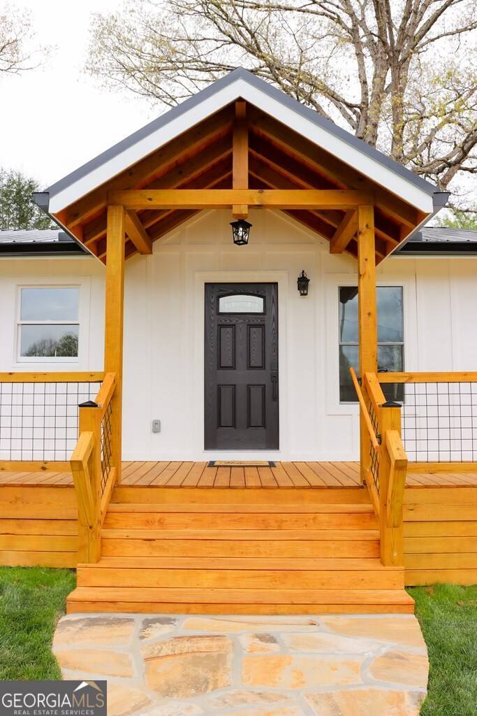 Franklin, NC 28734,94 BREEZY KNOB RD