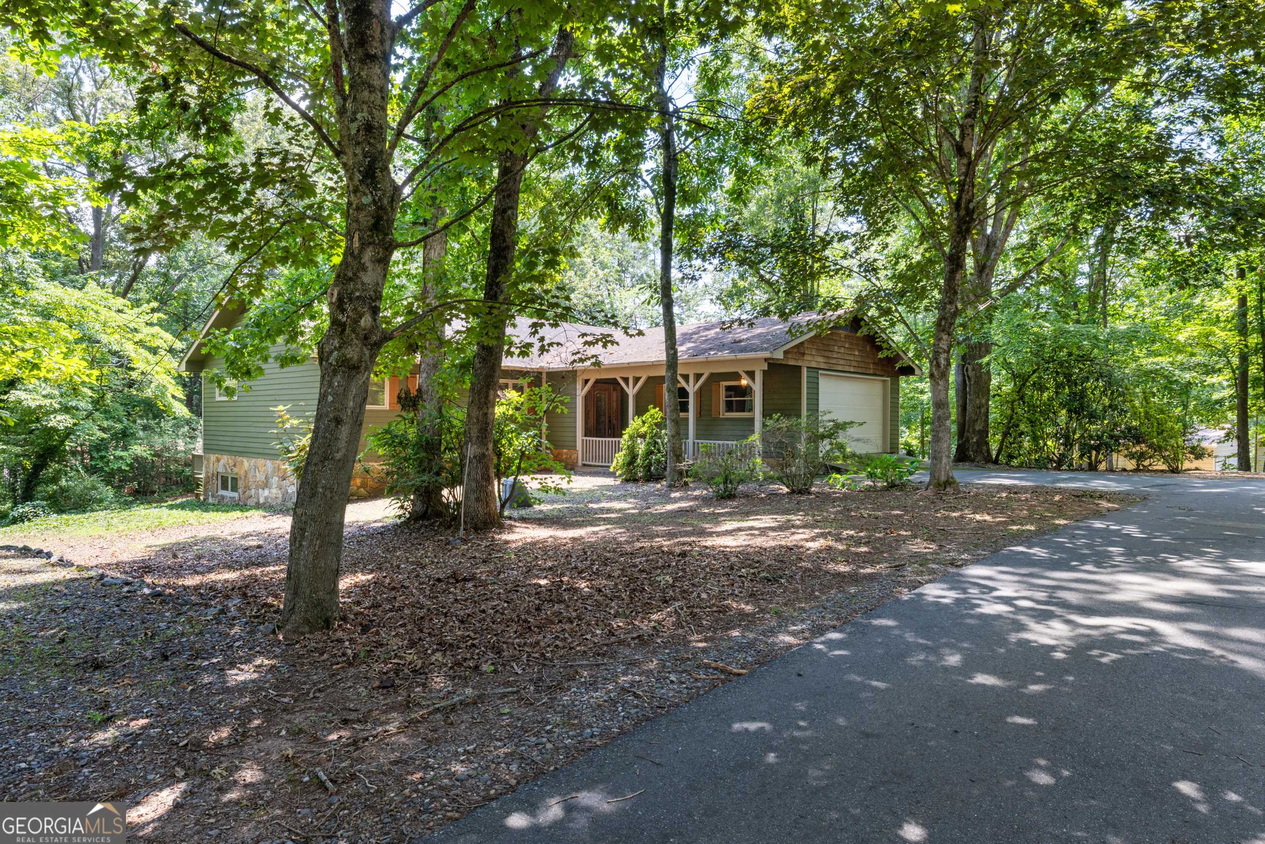 Hayesville, NC 28904,31 Hilltop DR
