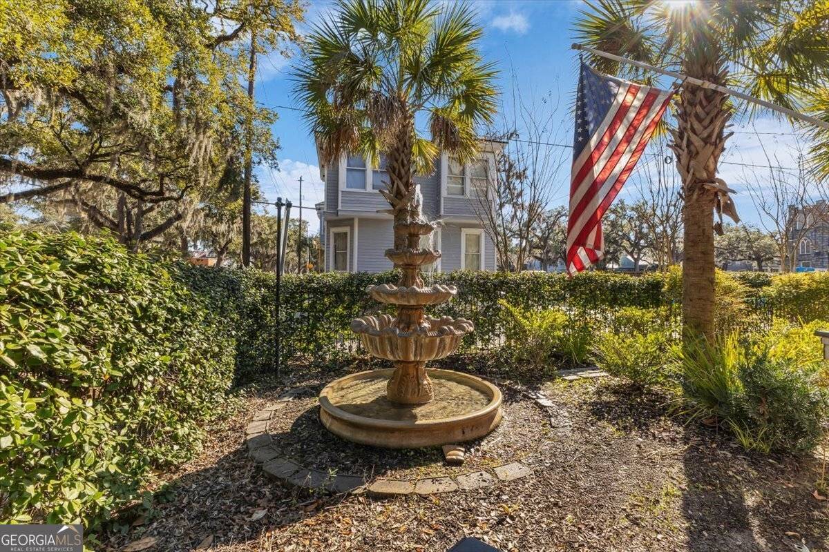 Savannah, GA 31401,15 W 37th ST