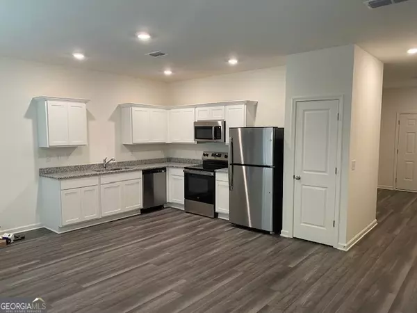Atlanta, GA 30331,2583 Coventry