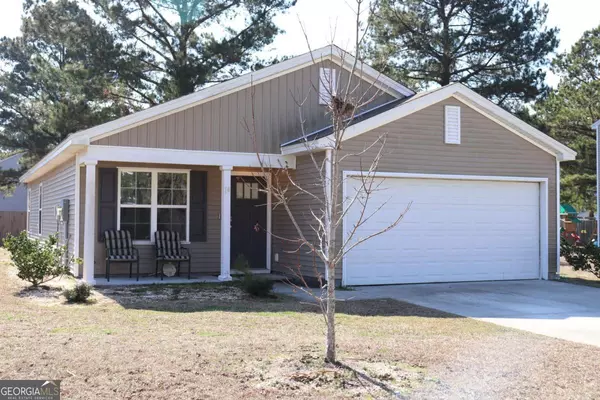 14 Blackberry CIR, Guyton, GA 31312