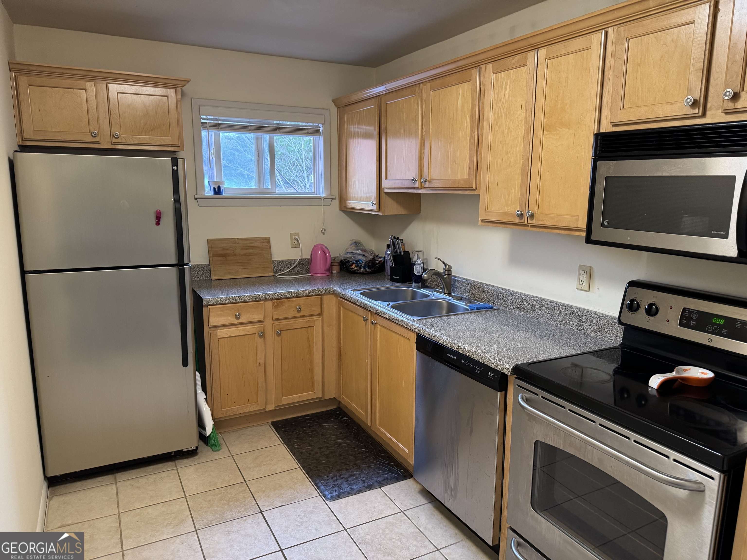 Athens, GA 30605,250 Little ST #B209