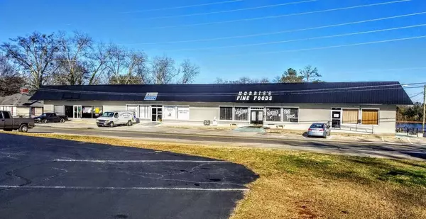 699 Short E ST, Thomaston, GA 30286