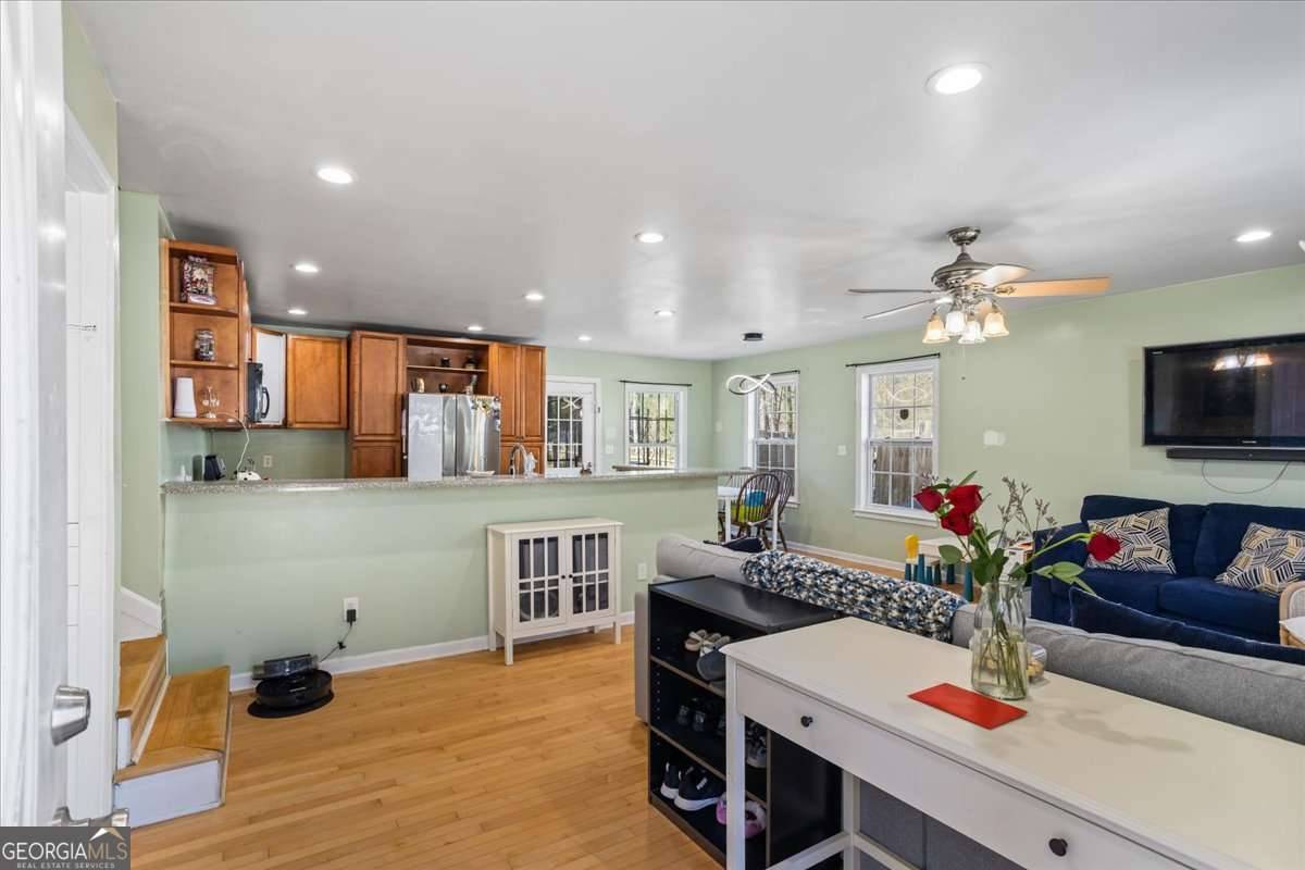 Stone Mountain, GA 30087,3093 Deshong DR
