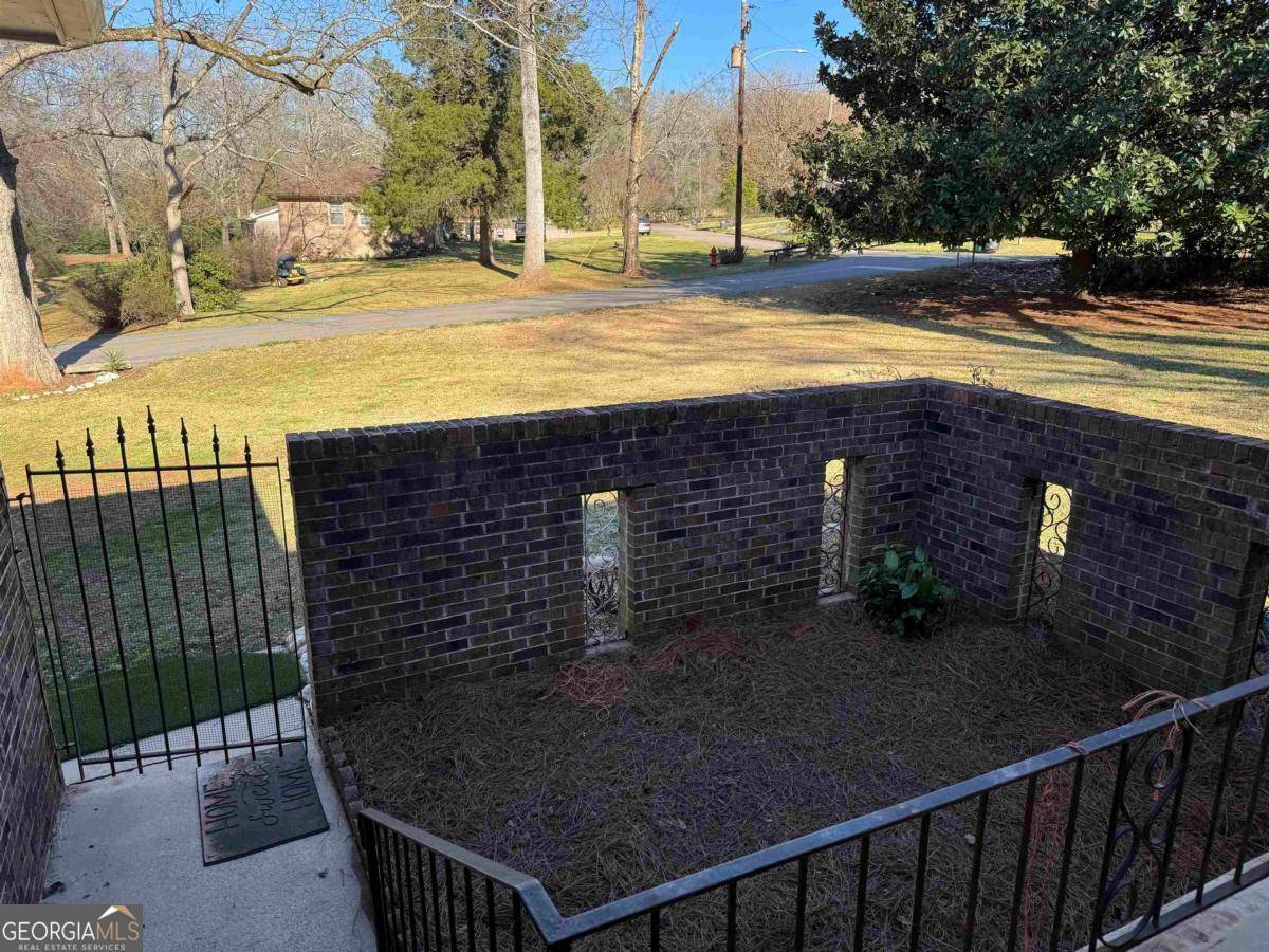 Eatonton, GA 31024,105 Brookwood DR