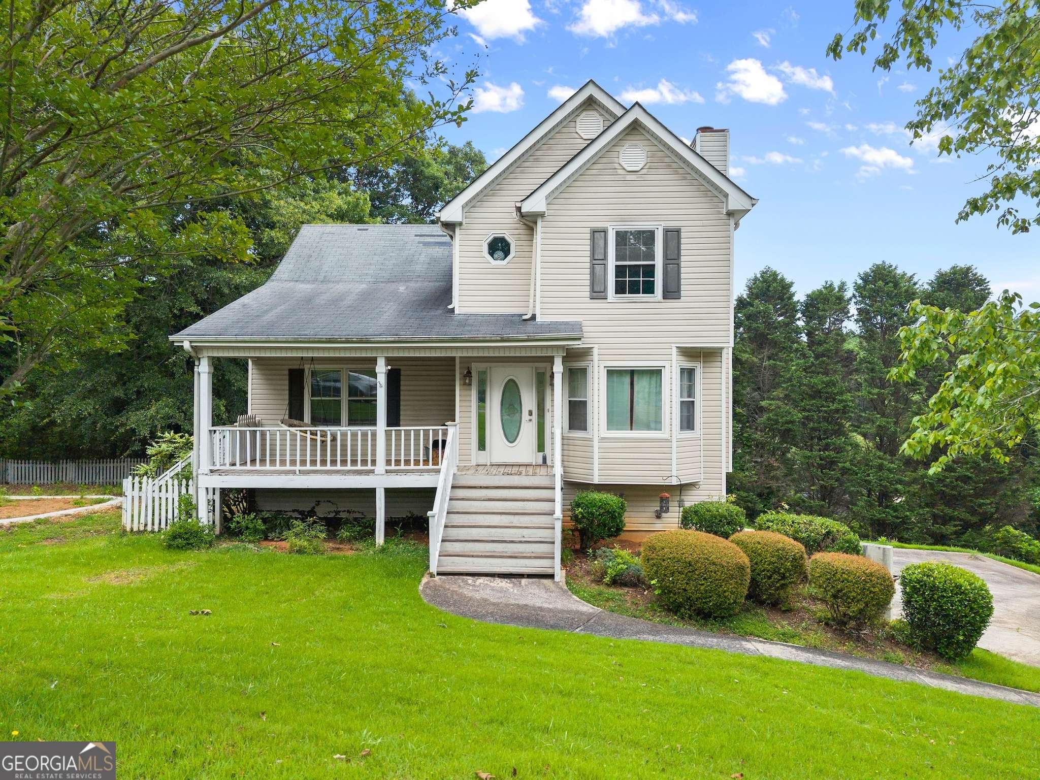 4010 Catawba RDG, Gainesville, GA 30506