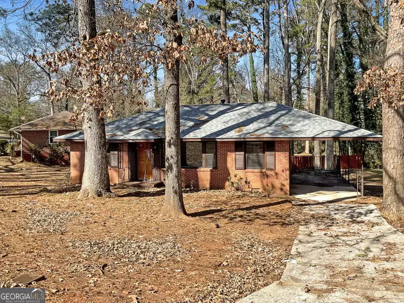 4227 Pine CIR, Forest Park, GA 30297