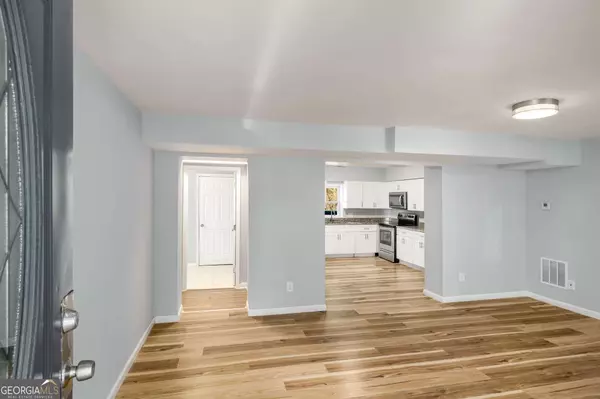 Atlanta, GA 30311,1596 Willowbrook DR SW