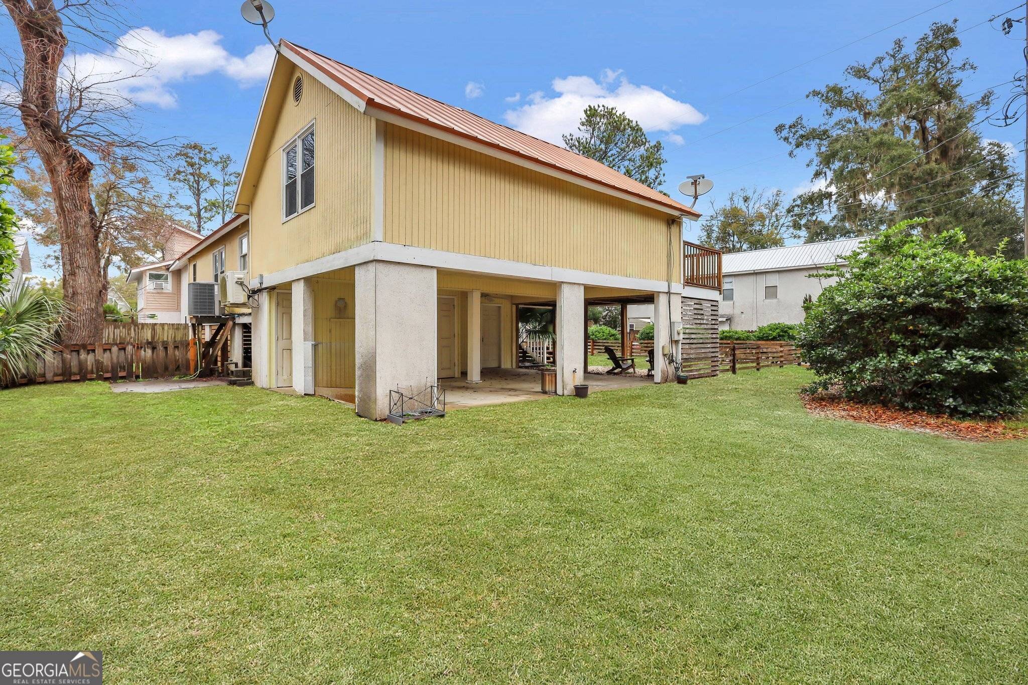 St. Simons, GA 31522,301 6th AVE