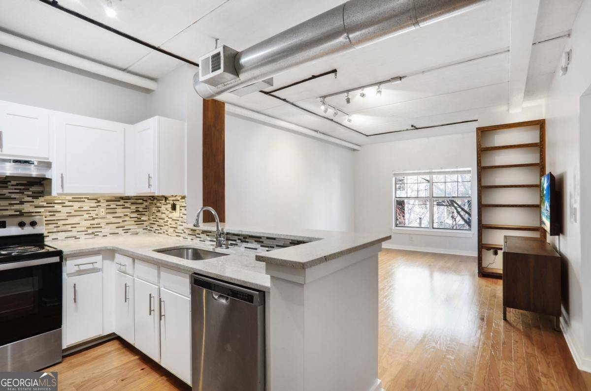 Atlanta, GA 30308,800 Peachtree ST NE #1320