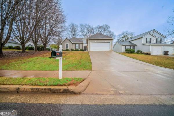 327 Brookside DR, Mcdonough, GA 30253