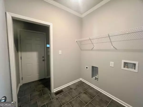 Statham, GA 30666,406 Sunset DR