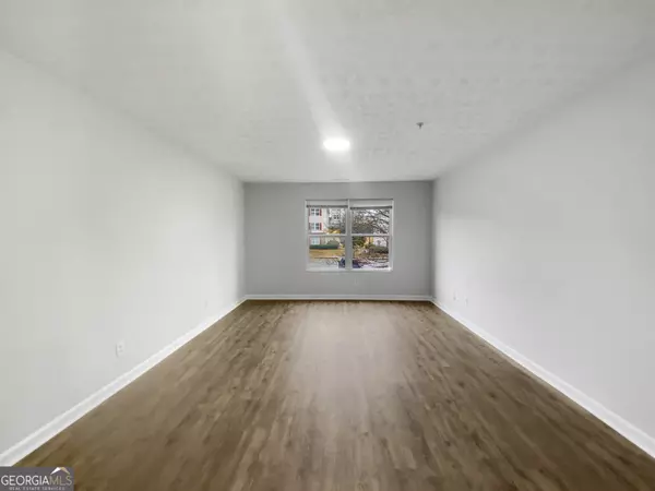 Decatur, GA 30034,18201 Waldrop CV