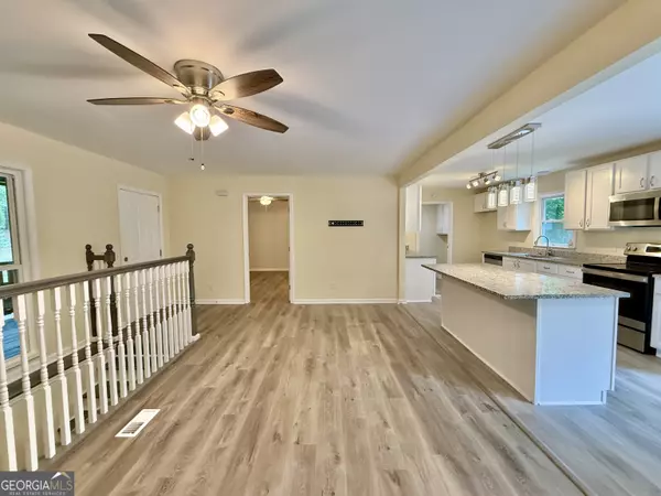 Hiram, GA 30141,93 Mill Creek RD