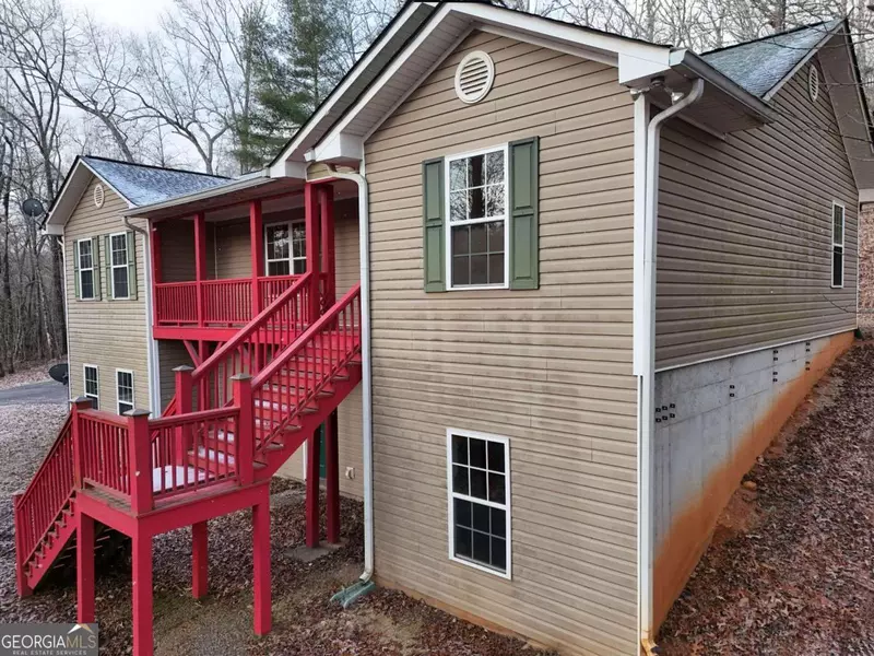 600 Indian Ridge TRL, Mccaysville, GA 30555