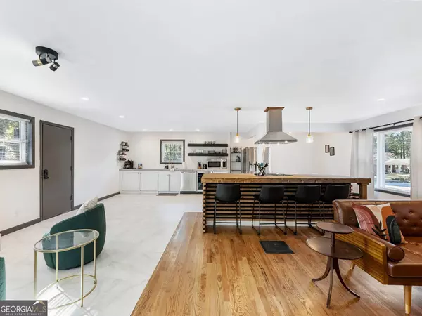 East Point, GA 30344,3044 Sunset LN