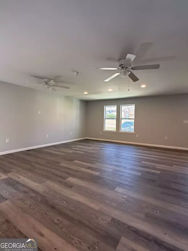 Forsyth, GA 31029,24 George ST