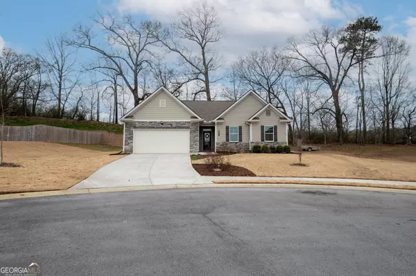 524 McGinnis CIR, Calhoun, GA 30701