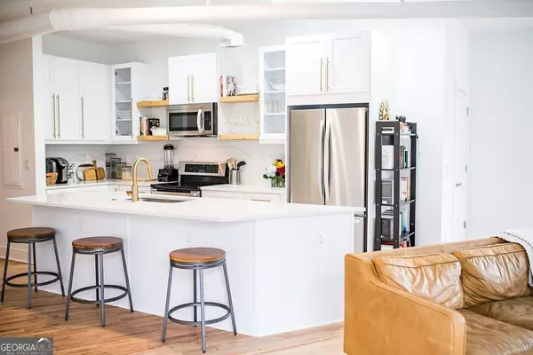 Atlanta, GA 30309,1029 Piedmont AVE NE #201