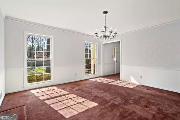 Sandy Springs, GA 30350,7675 Ryefield DR