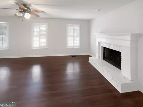 Newnan, GA 30265,68 Vale PT