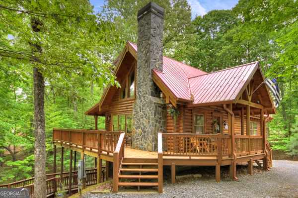 381 Morley CT, Ellijay, GA 30540
