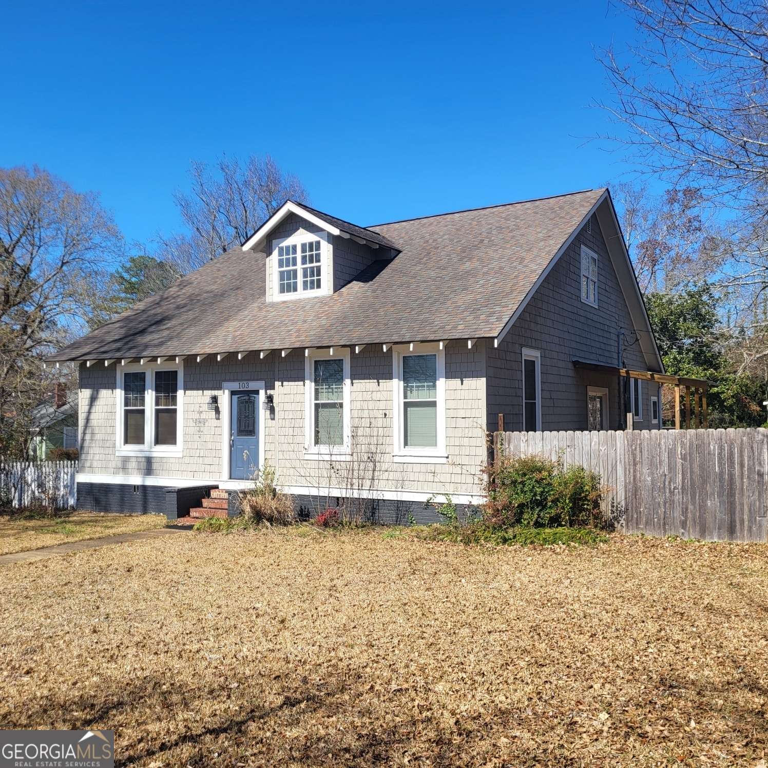 Valley, AL 36854,103 LaFayette ST
